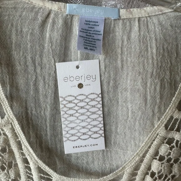 NWT EBERJEY Isadora Beautiful beach cover-up. - Picture 8 of 11